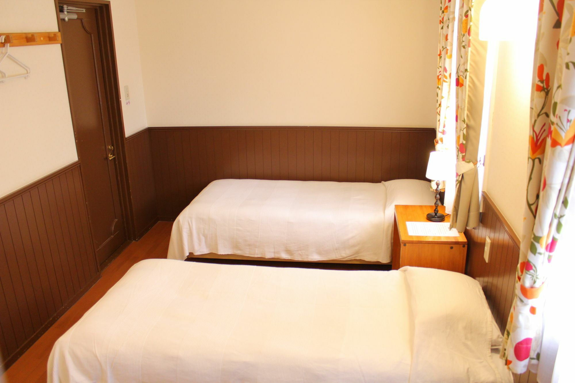 Weekend Shuffle Hotel Fujikawaguchiko Exterior photo